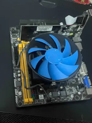 Материнская плата в сборе с видеокартой