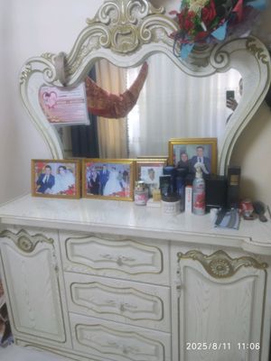 yangi towoyna .majbur buldek sotyapmiz