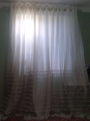 parda sotiladi 2ta bir hil bo‘yi 260. eni 490