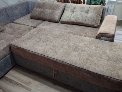 мягкий уголок для гостиной размерами 265х230х65 см