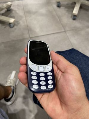 Nokia 3310.