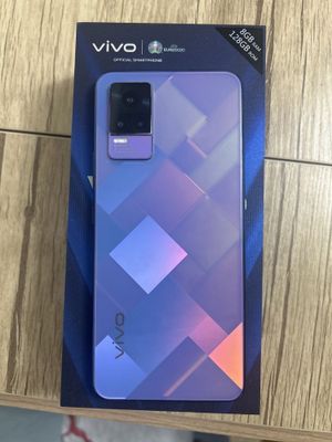 Продам б/у Телефон vivo 21e