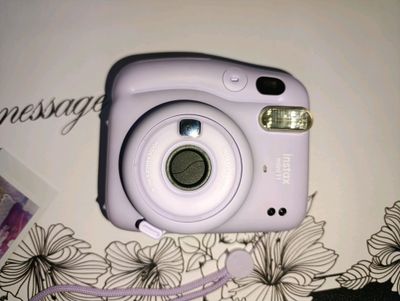 Фотоаппарат Instax mini 11