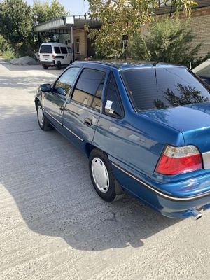 Nexia 1 1998yil luks xoladi idialni