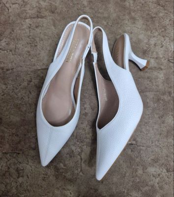 oq tufli  villa rina brand