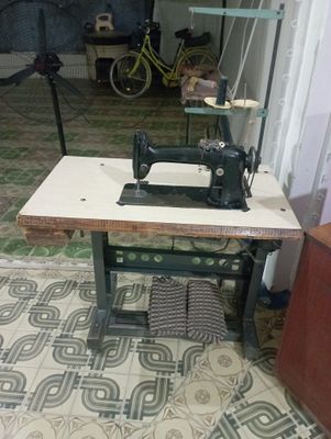Shiveni mashina 10 22 sotiladi