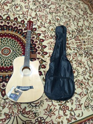 Gitara sotiladi akkustik