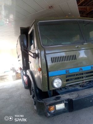 Продам Камаз все вопросы по телефону
