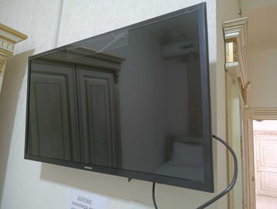 Самсунг телевизор 32 Б/у