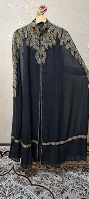 Shifokor abaya