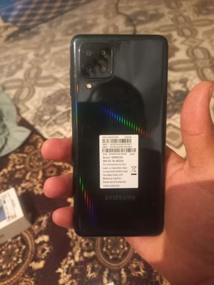 Samsung galaxy M 32 ideal 8/128 xotira karobka dak