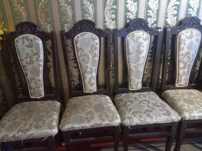 srochna stullar sotiladi xolati yaxshi