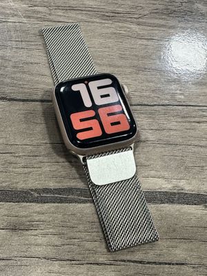 Apple i watch 4 series / 40mm / 16gb