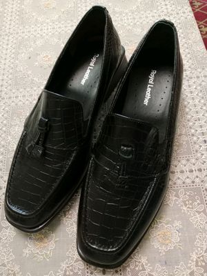 женские кожаные лоферы