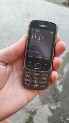 Nokia 6303i choco sotladi uz imeya otgan