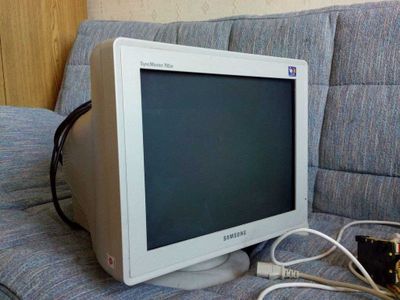 Samsung SyncMaster 793DF ЭЛТ (CRT)