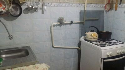 Сдаю в Аренду 1 ком.кв.На 1-этаже кирпич,Балкон 2/6.Чиланзар-25 кварта