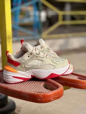 Nike M2k Tekno .