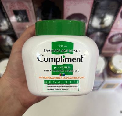 COMPLIMENT brendidan sochlarimizni oziqlantiruvchi kompleks balzam