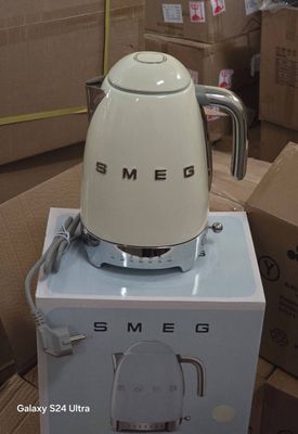 Электрический чайник SMEG (оригинал)