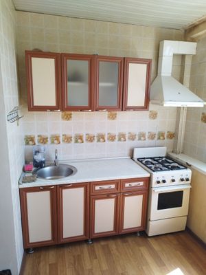 Сдам свою 4-х комнатную квартиру в Сергели-4