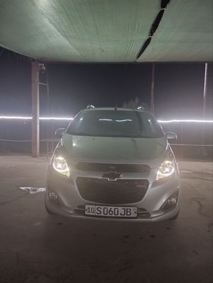Srochna sotiladi