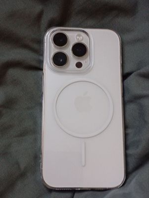 Iphon 14pro holati yaxwi