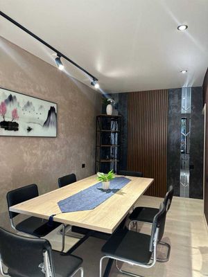 Продажа офиса 80 м² в Мирободском районе | Евро-ремонт, первая линия