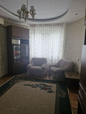 Сдаётся 1 комнатная квартира Сергели 8.