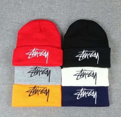 Бренд шарки Stussy