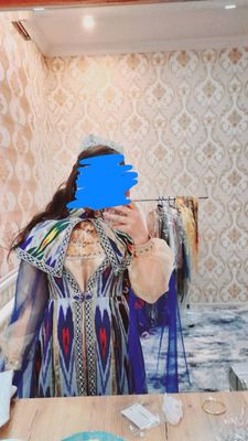 Yuz ochdiga kiyish uchun ansambl