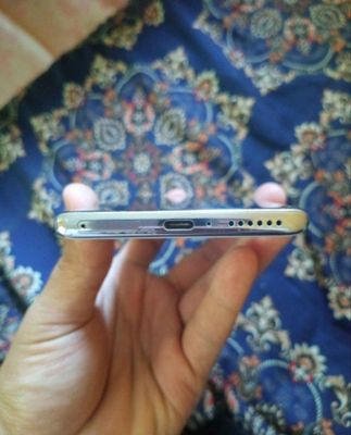 Redmi note 14pro 6/128
