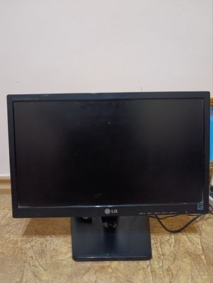 Monitor LG 19 talik