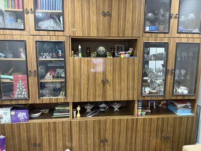 Стенка для гостиной (2 шкафа дополнительно)