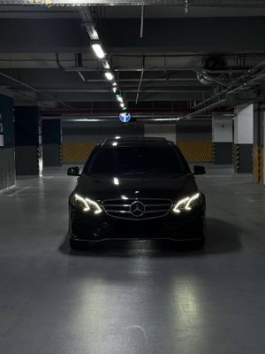Mercedes Benz W212 E200
