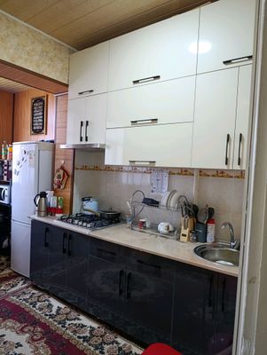 Olmazor Qora qamish 2/5 6 dom 2 xona sotiladi