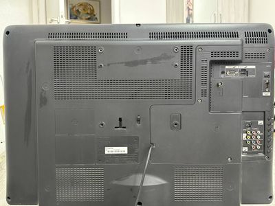 Телевизор: Sharp LC-32P70E Основные характеристики: •Диагональ: 32 д