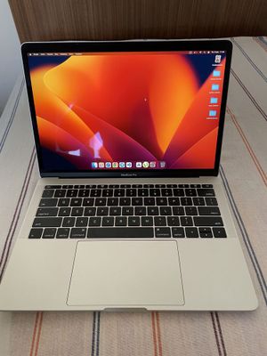 MacBook 13 pro 2017 core i5 8/128gb