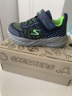 Кроссовки skechers