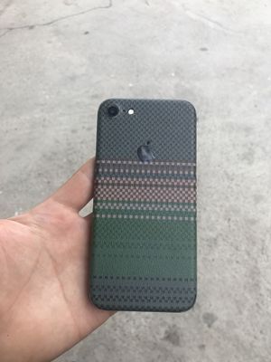 Iphone 7 sotiladi