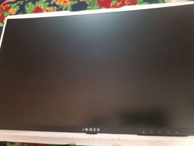 Immer 24 li curved ingichka monitor