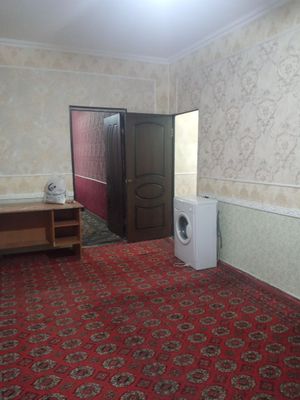 Сдаётся 2/2/4,ТТЗ 2,можно студентам 6 человек! Коммунальные в нутри!