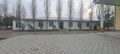 Sirdaryo viloyati Mirzaobod tumanida Yozgi toyxona binosi sotiladi