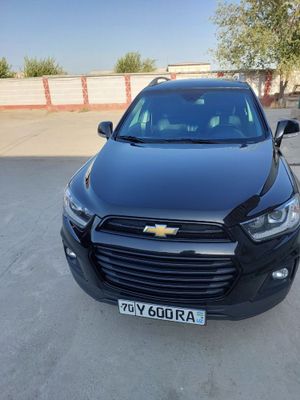 Chevrolet Captiva 4