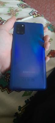 Galaxy A31 sotiladi