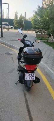 продаём или меняем скутер Ангел