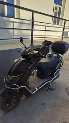 Elektroniy skuter
