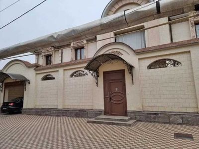 Сдаётся Евродом на Новомосковской ( н99 )