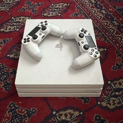 Playstation 4pro 2TB