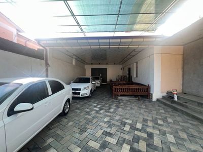 8 sotixli xovli sotiladi 280.000$ kelishamiz